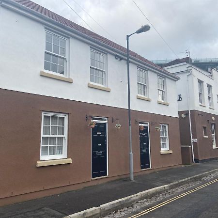 Hotel The Ashton Gate Mews Bristol Esterno foto