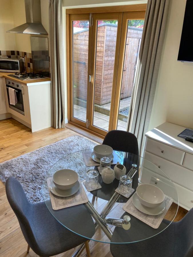 Hotel The Ashton Gate Mews Bristol Esterno foto