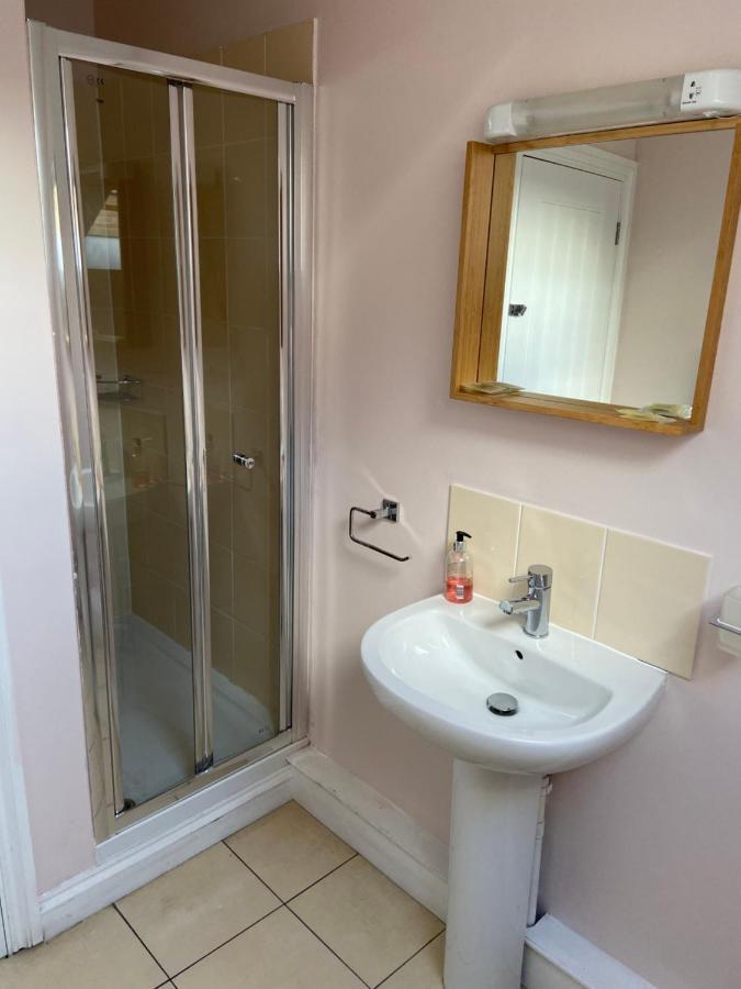 Hotel The Ashton Gate Mews Bristol Esterno foto