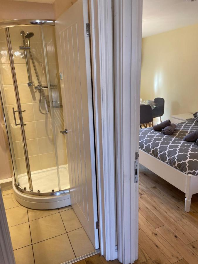 Hotel The Ashton Gate Mews Bristol Esterno foto