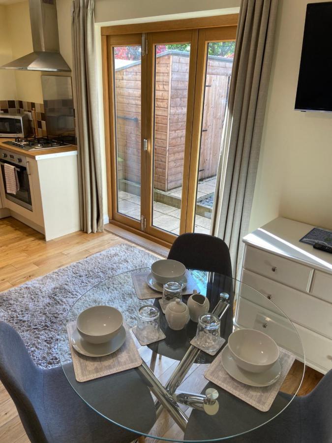 Hotel The Ashton Gate Mews Bristol Esterno foto