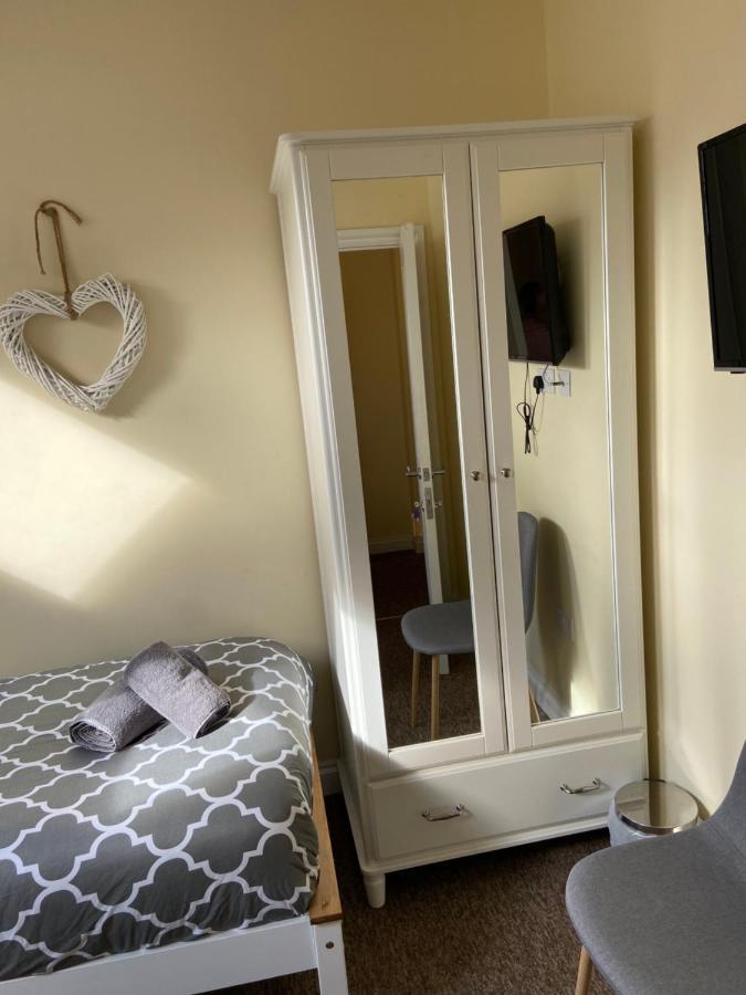 Hotel The Ashton Gate Mews Bristol Esterno foto